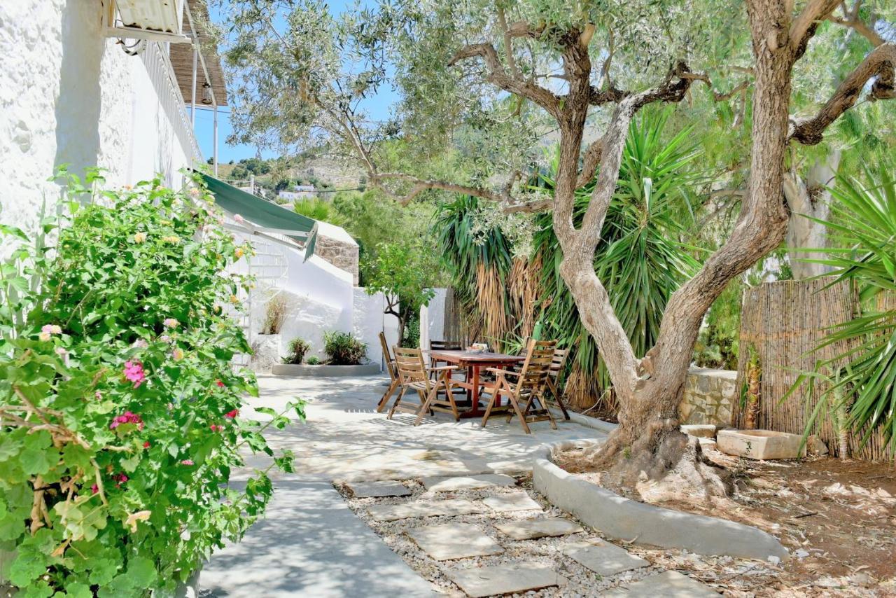 Loukia'S Apartments Hydra  Exterior photo